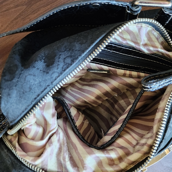 Guess Y2K Mini Shoulder Bag - Picture 10 of 12